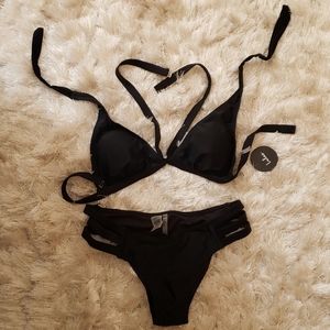 Black Bikini